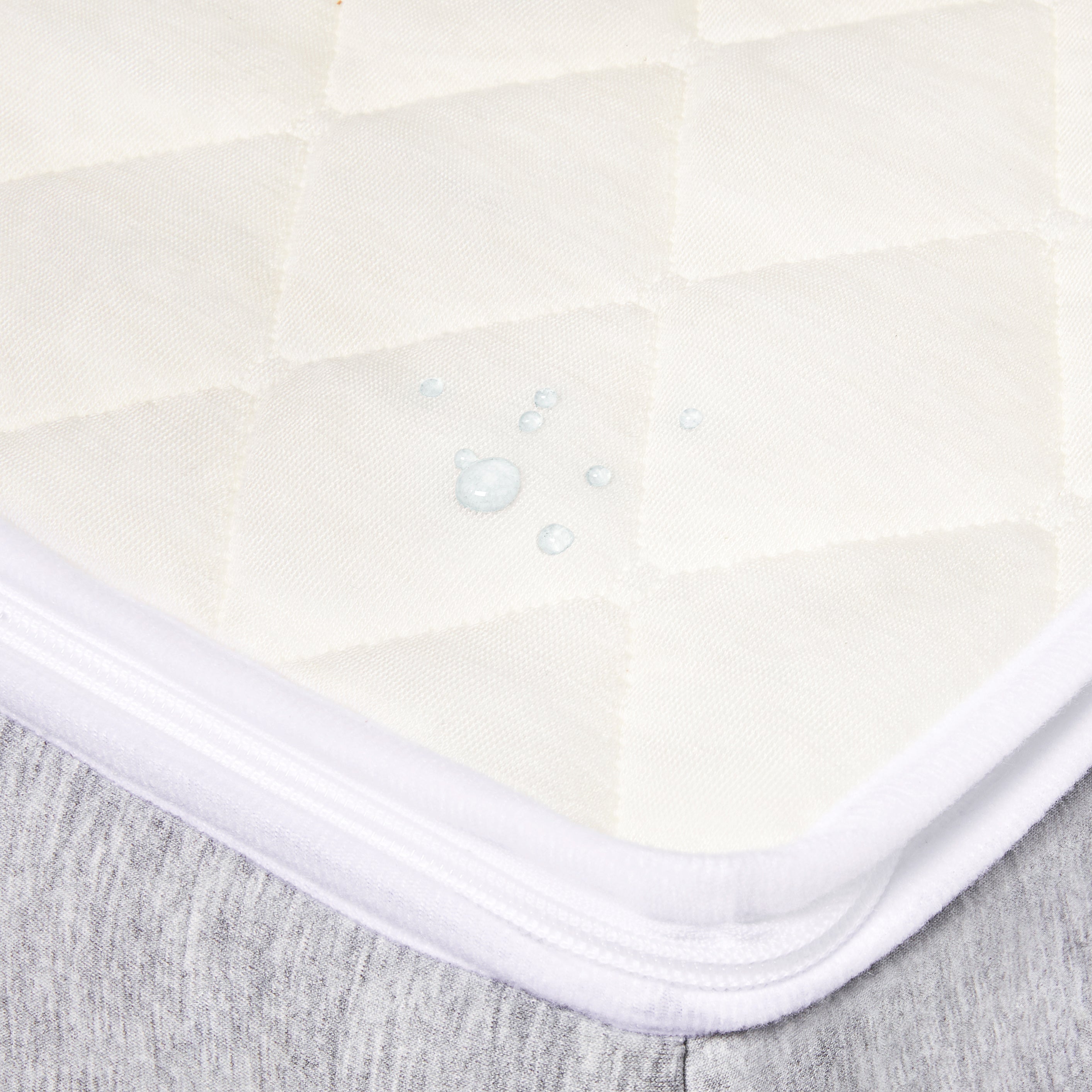 Graco Ultra Mattress close up of surface