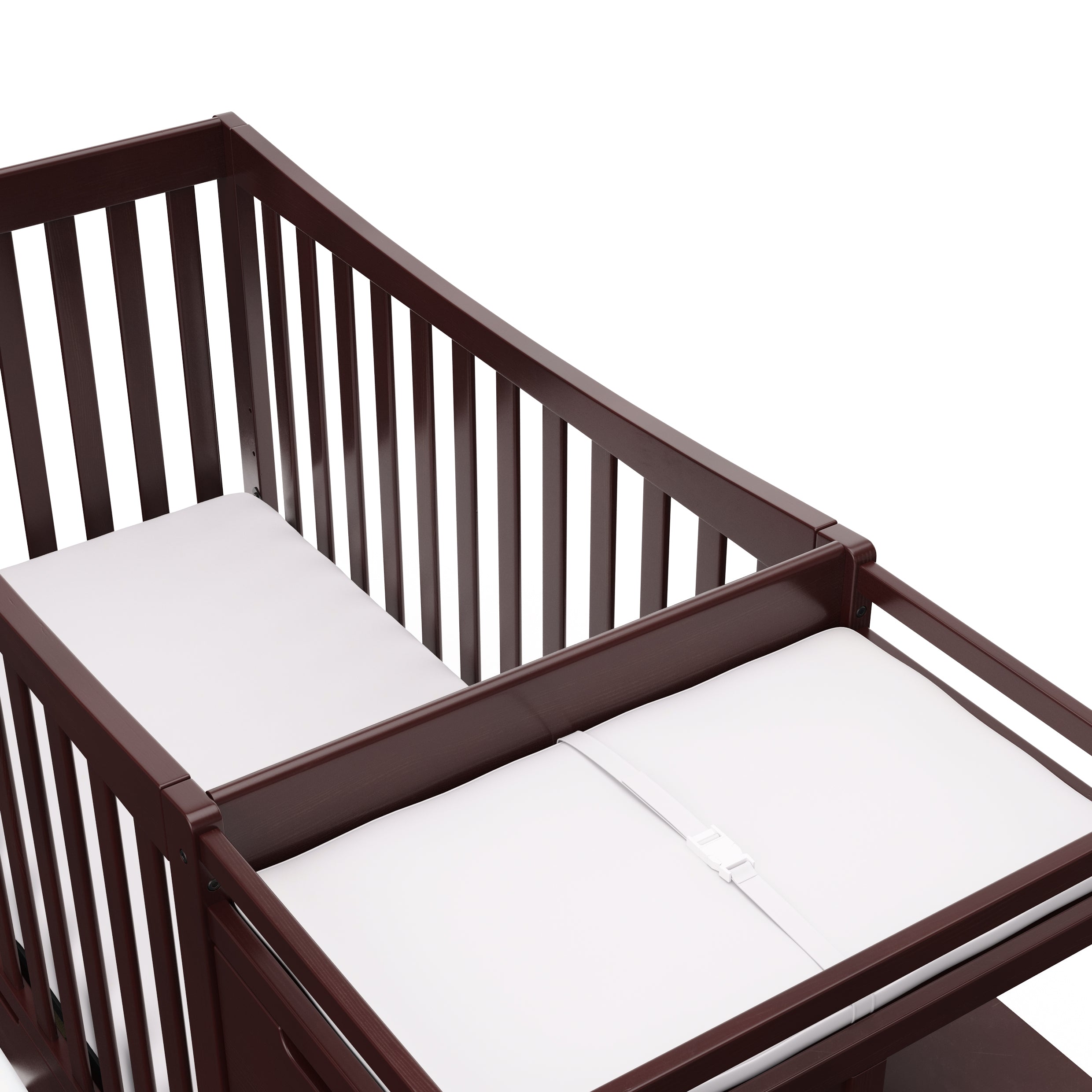 Graco® Remi 4-in-1 Convertible Crib & Changer with Drawer.