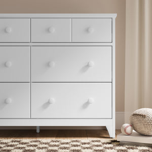 White 6 drawer dresser in bedroom