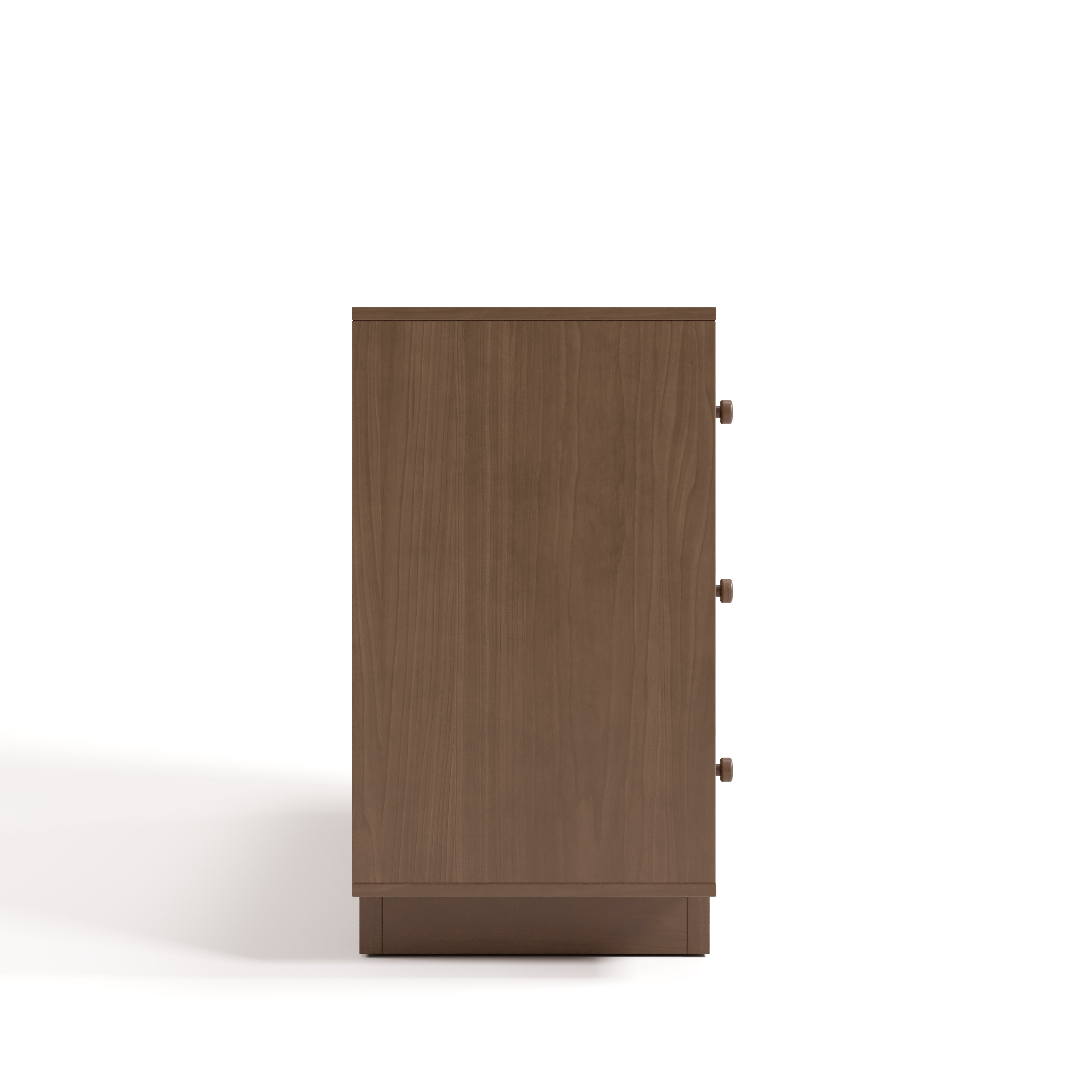 Texas hazelnut 6 drawer dresser side view