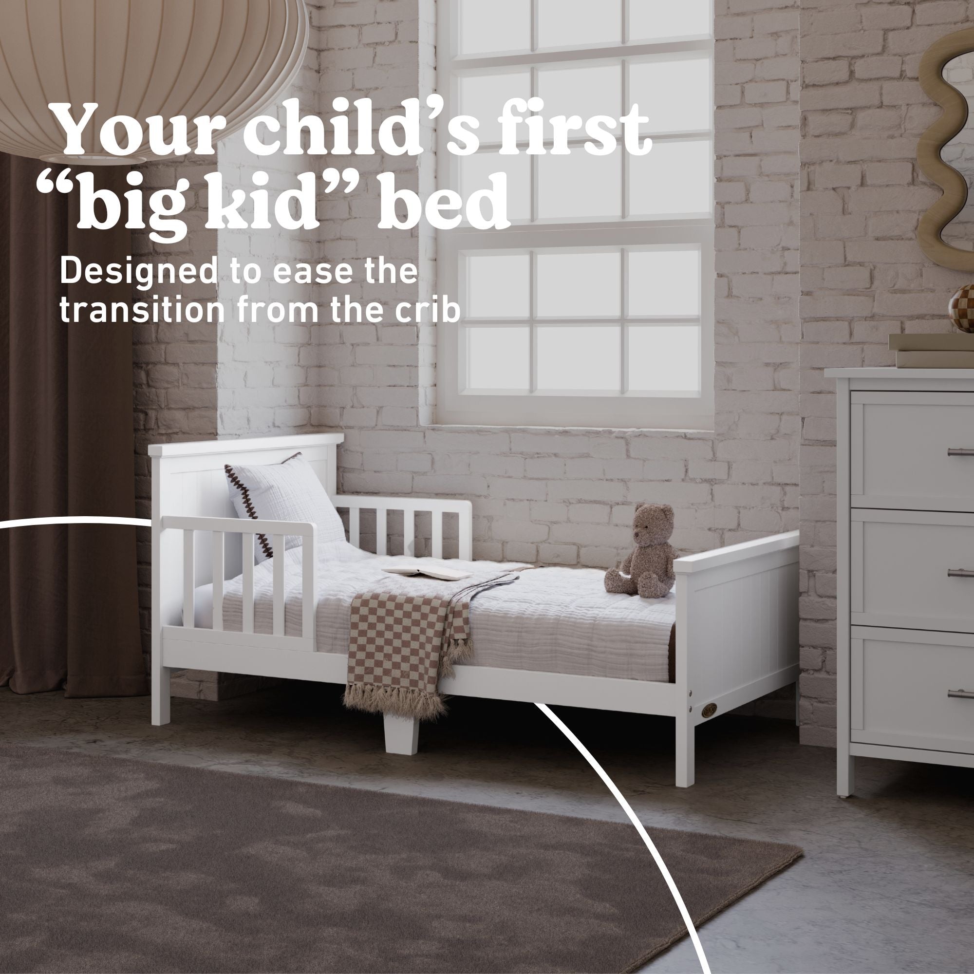 Graco Bailey white toddler bed