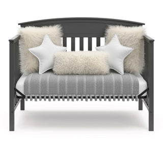 gray crib in daybed conversion