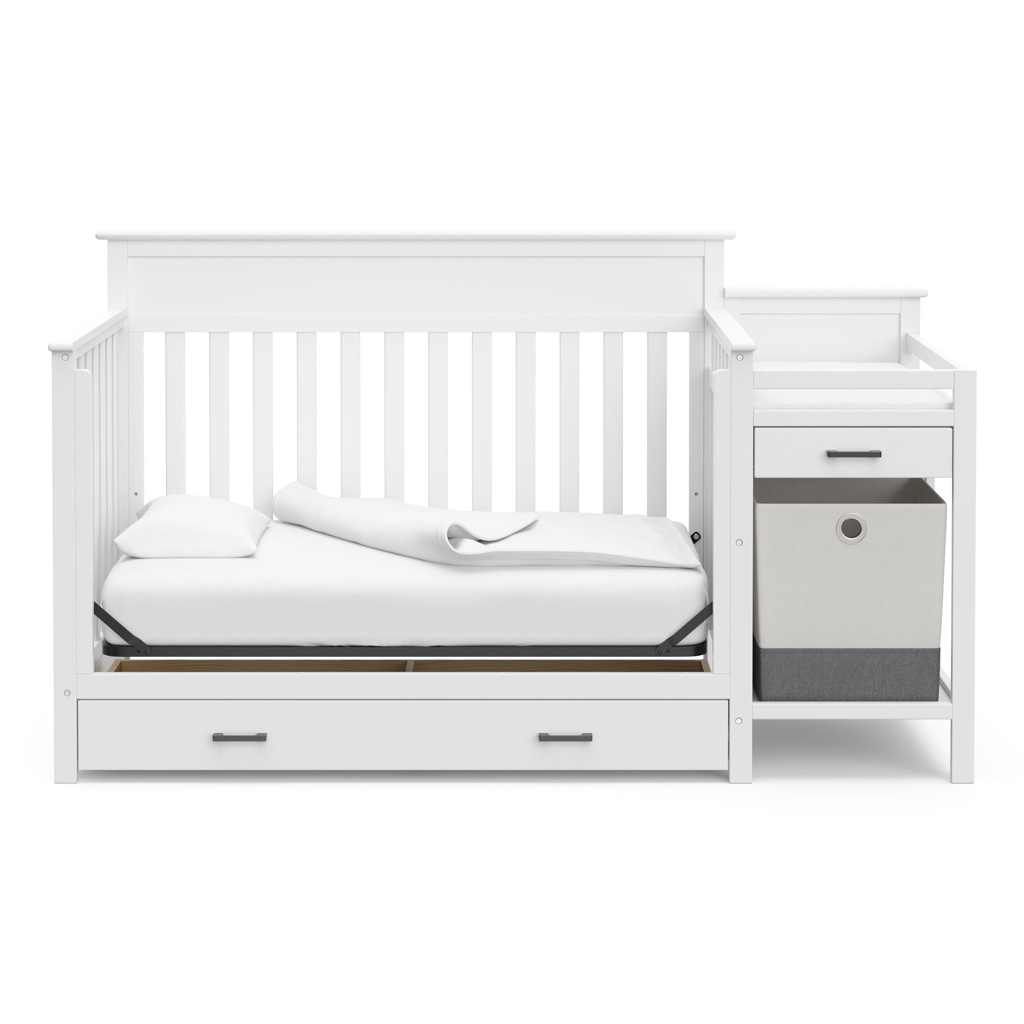 White crib and changer with drawer in daybed conversion 