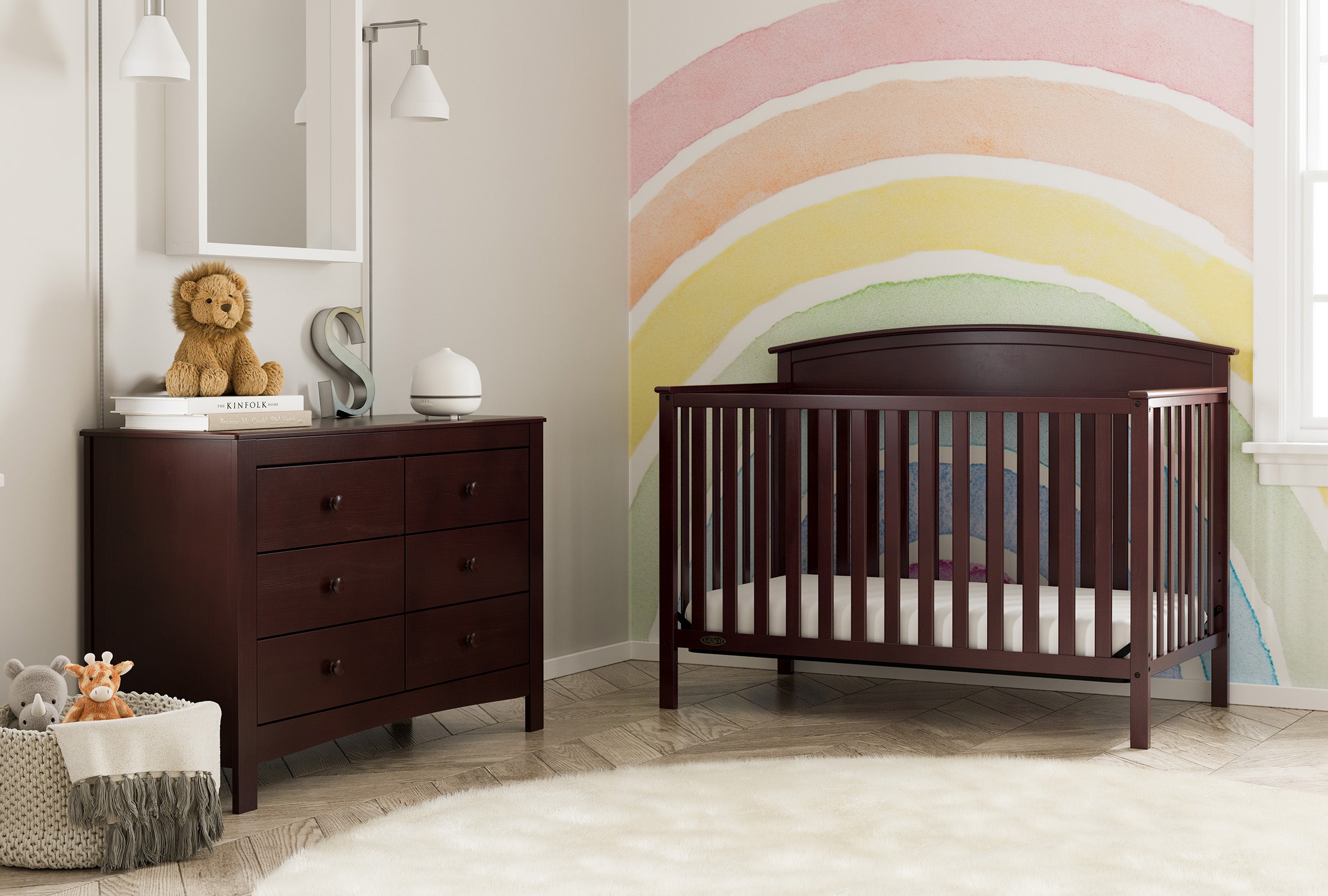 Graco® Noah 6 Drawer Dresser.
