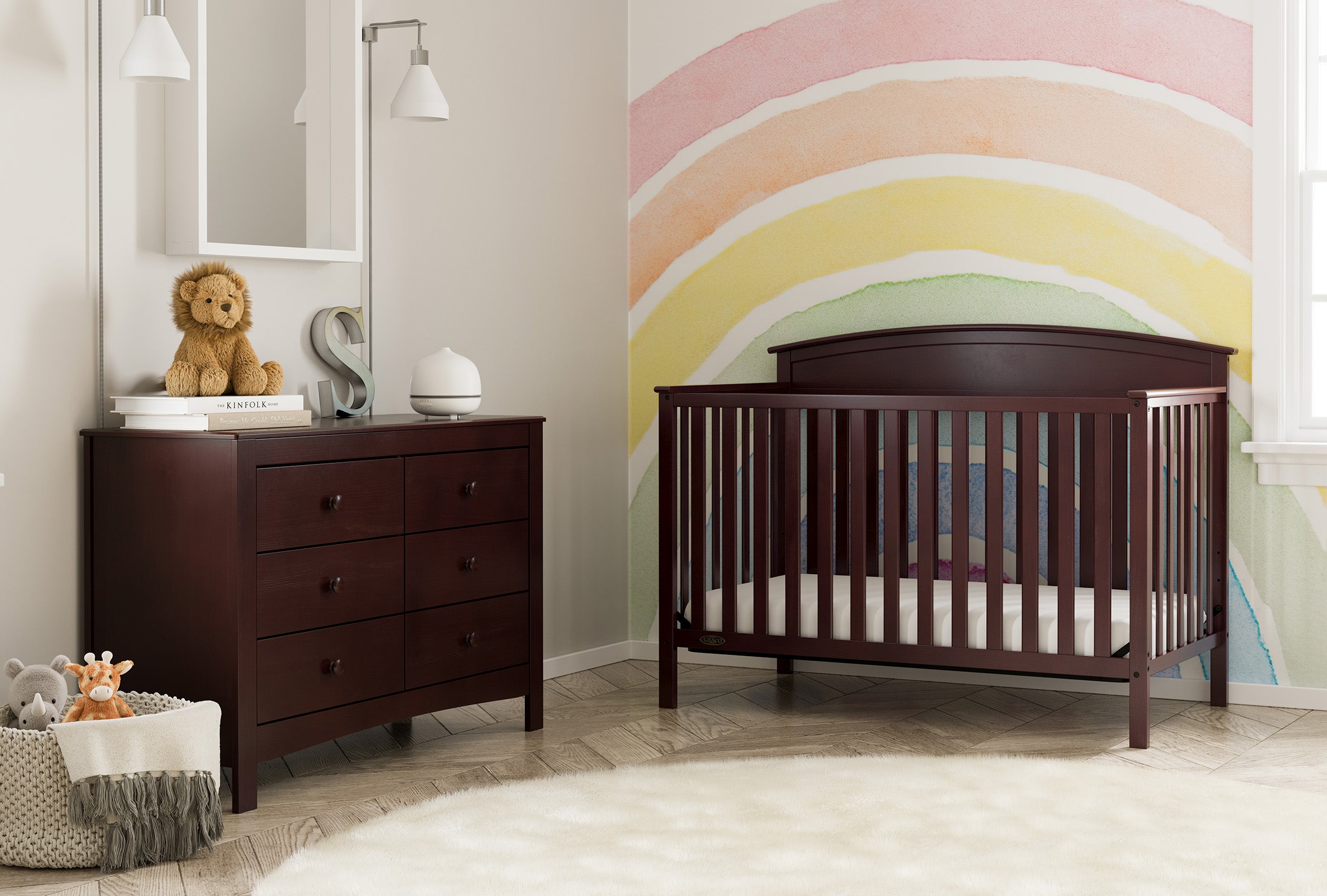 Graco® Noah 6 Drawer Dresser.